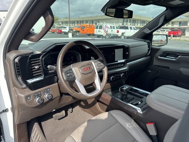 Used 2024 GMC Sierra 1500 SLT w/ SLT Premium Plus Package image 9
