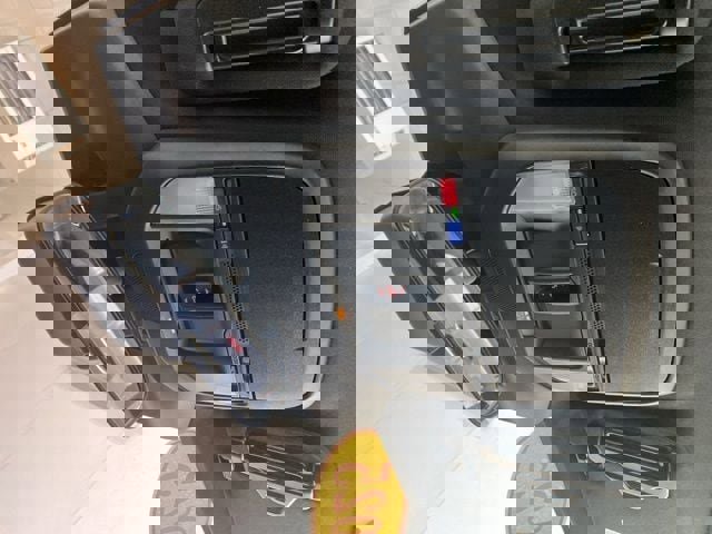 Certified 2025 Subaru Forester Limited image 20