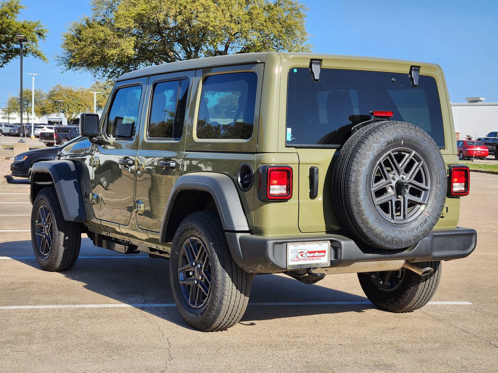 New 2026 Jeep Wrangler Unlimited Sport image 4