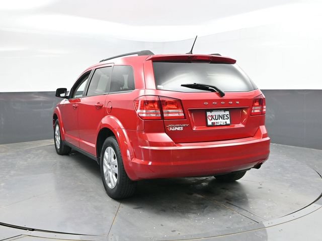 Used 2017 Dodge Journey SE w/ Flexible Seating Group FWD image 12
