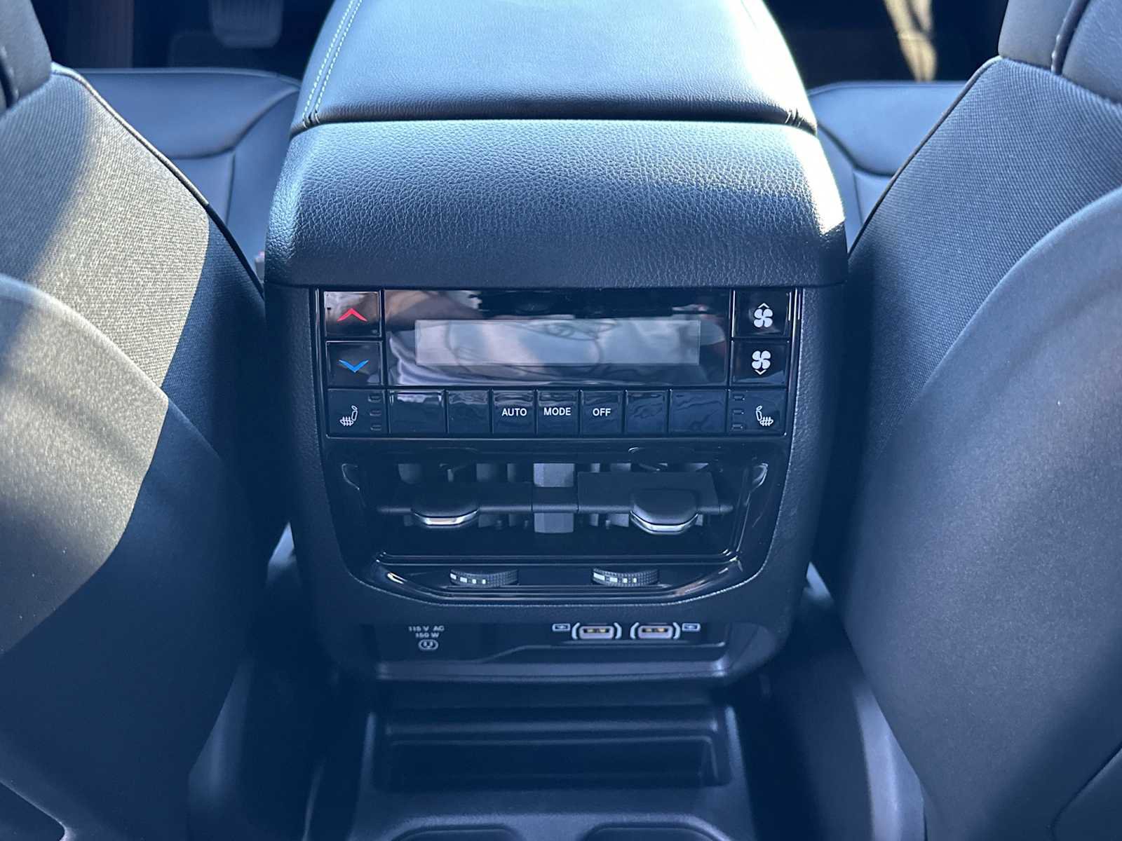 New 2025 Jeep Grand Cherokee L Limited image 22