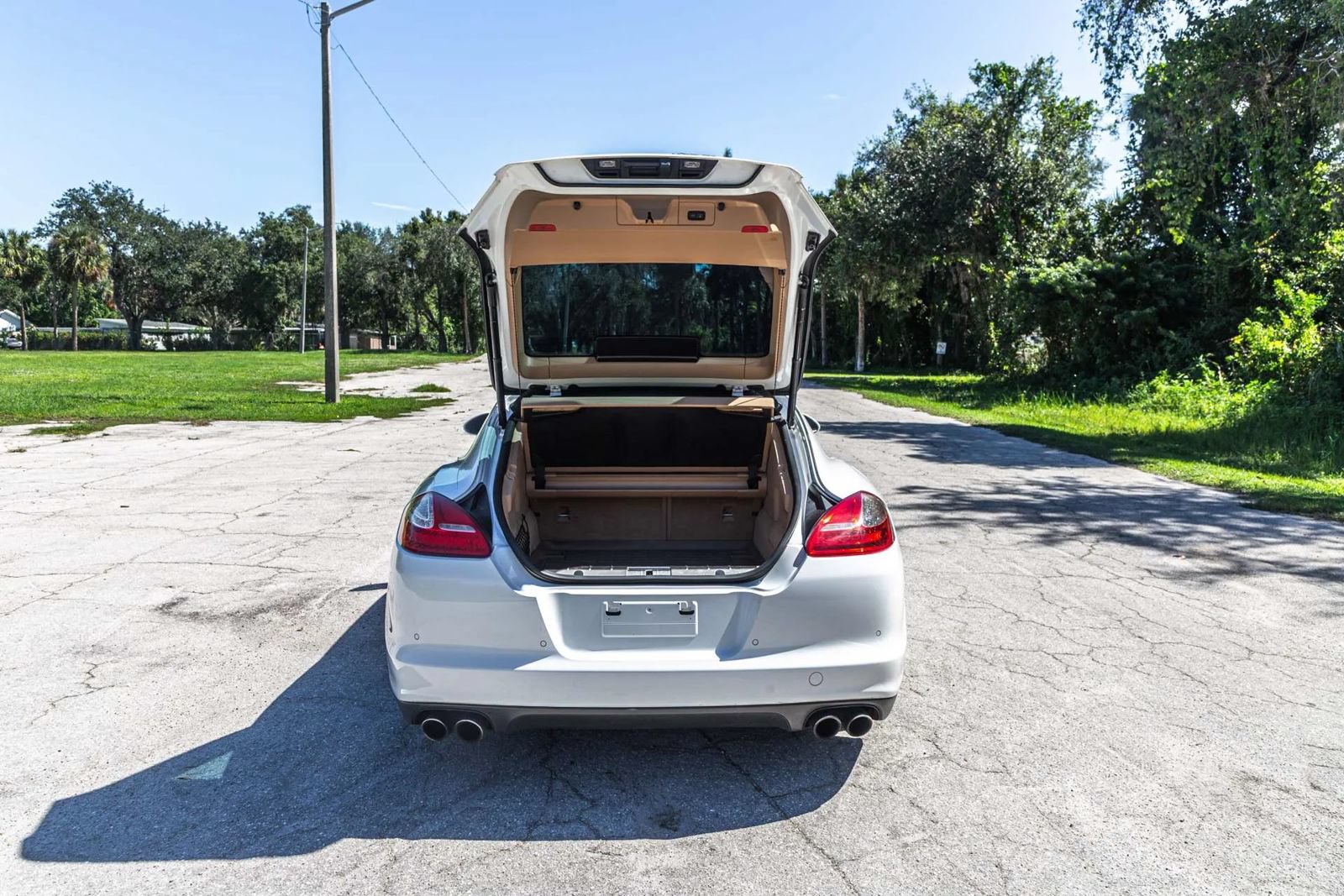Used 2012 Porsche Panamera S RWD image 14