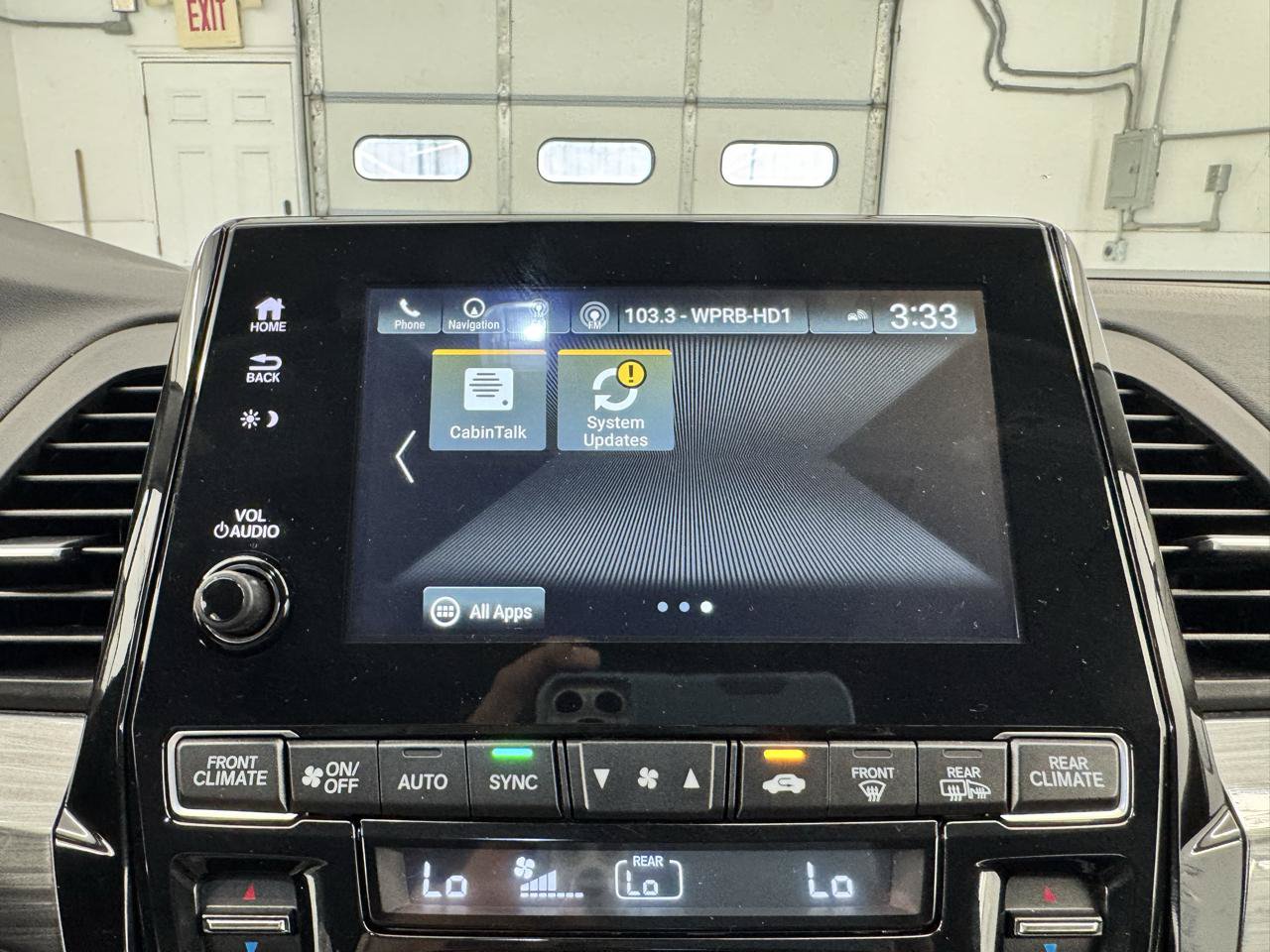 Used 2023 Honda Odyssey Elite image 32