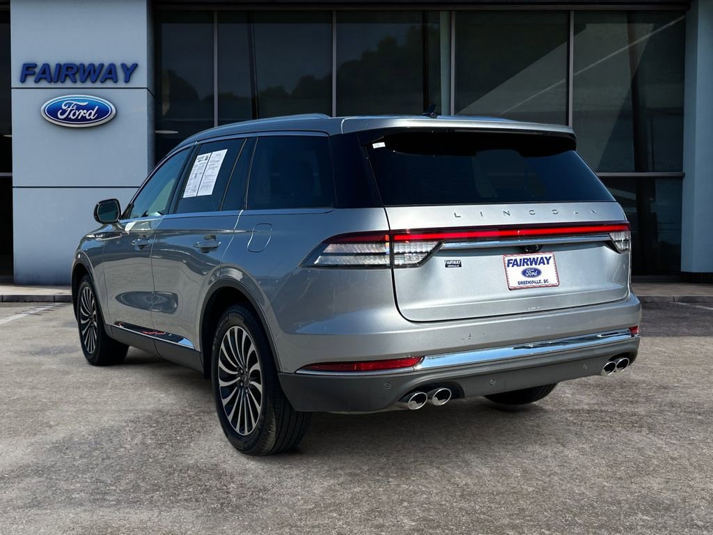 Used 2023 Lincoln Aviator Reserve image 4