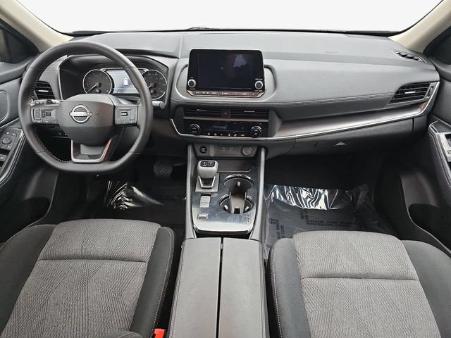 Used 2026 Nissan Rogue SV FWD image 13