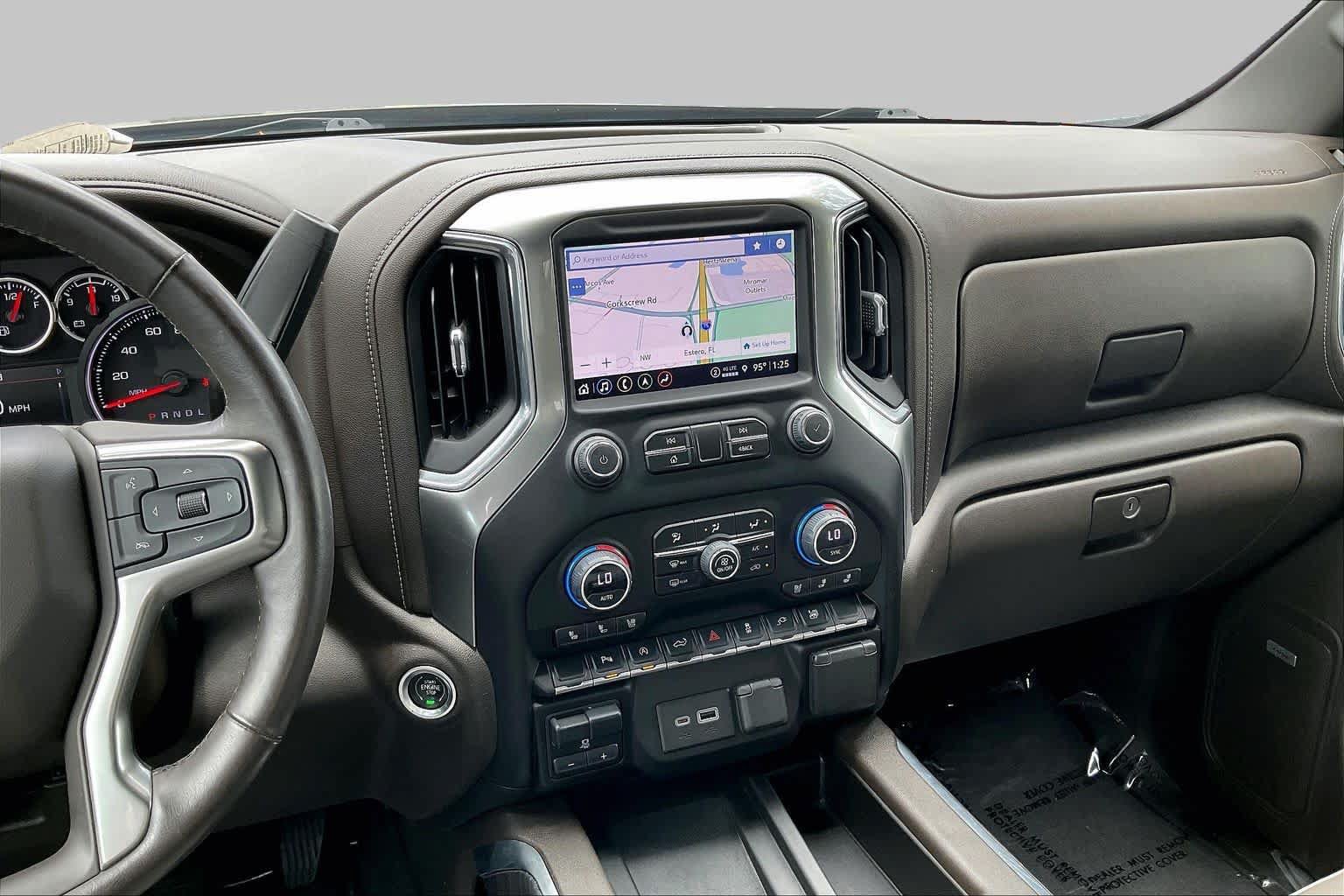 Used 2022 Chevrolet Silverado 1500 LTZ w/ LTZ Convenience Package II AWD/4WD image 7