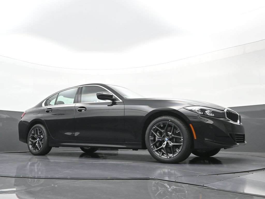 New 2026 BMW 330i xDrive Sedan w/ Convenience Package AWD/4WD image 21