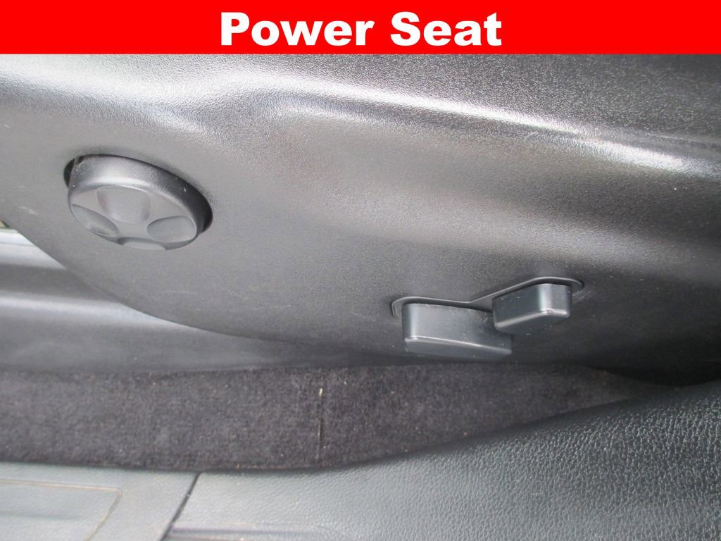 Used 2014 Jeep Grand Cherokee Laredo w/ Security & Convenience Group image 23