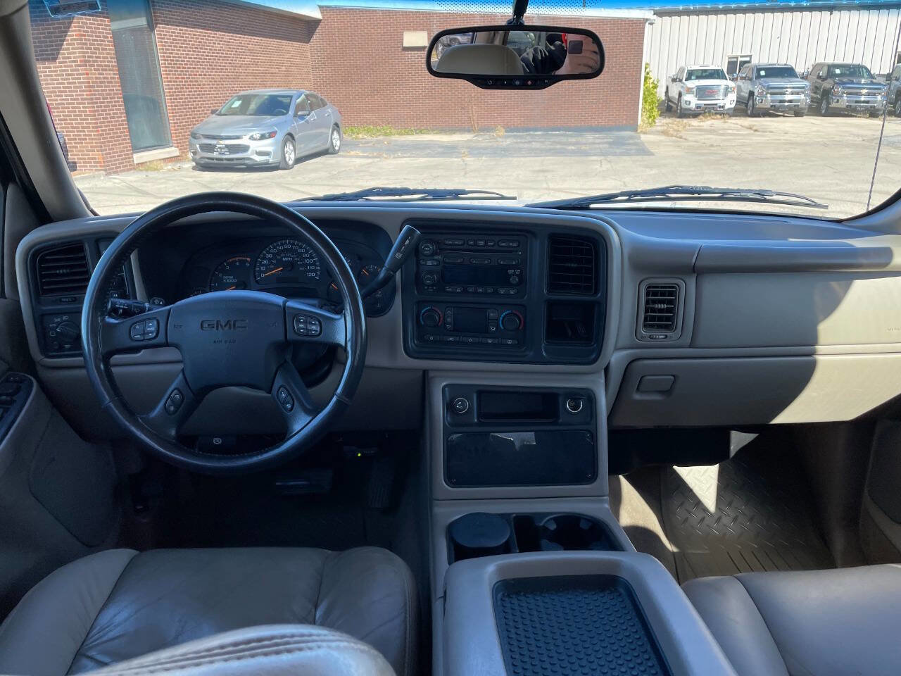 Used 2005 GMC Sierra 3500 SLT w/ Heavy-Duty Power Package image 24
