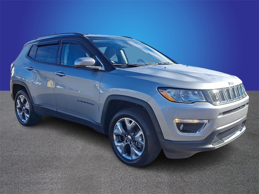Used 2020 Jeep Compass Limited w/ Rear Convenience Group image 3