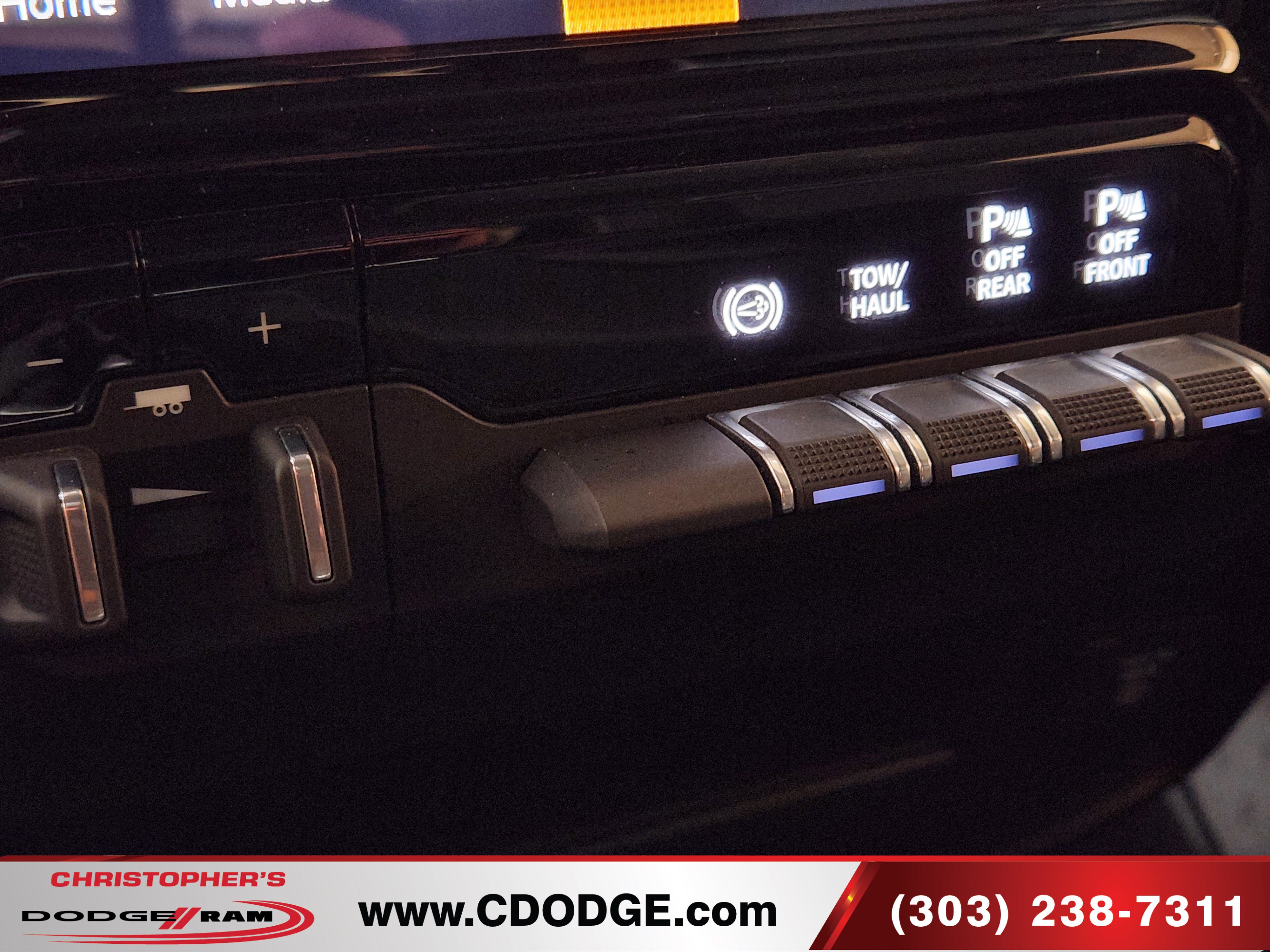 Used 2023 RAM 2500 Laramie AWD/4WD image 25