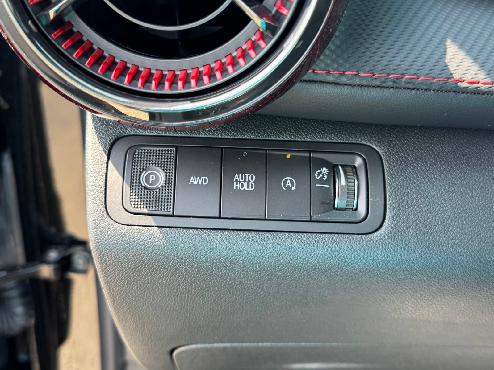 New 2027 Chevrolet Equinox RS AWD/4WD image 15