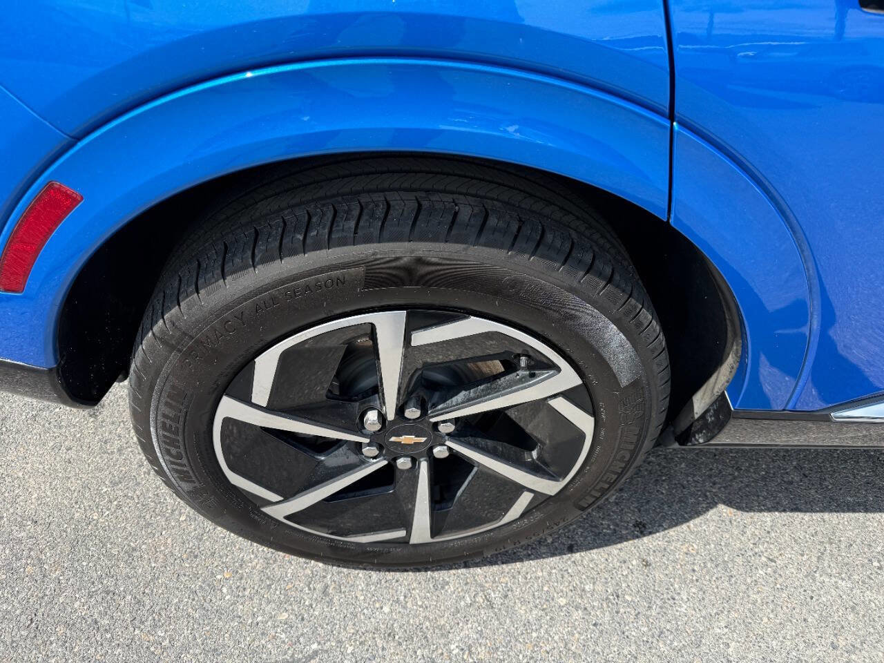 Used 2024 Chevrolet Equinox EV LT w/ LPO, All-Weather Mat Package image 14