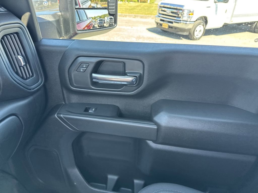 Used 2024 Chevrolet Silverado 2500 Custom w/ Custom Convenience Package image 29
