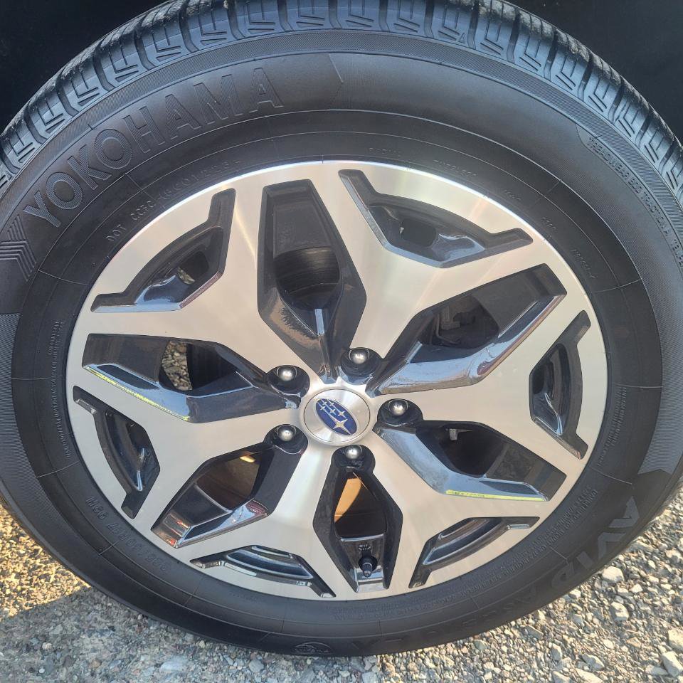 Used 2019 Subaru Forester Premium w/ All-Weather Package image 42