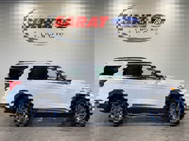 Used 2023 Ford Explorer XLT w/ Equipment Group 202A image 1