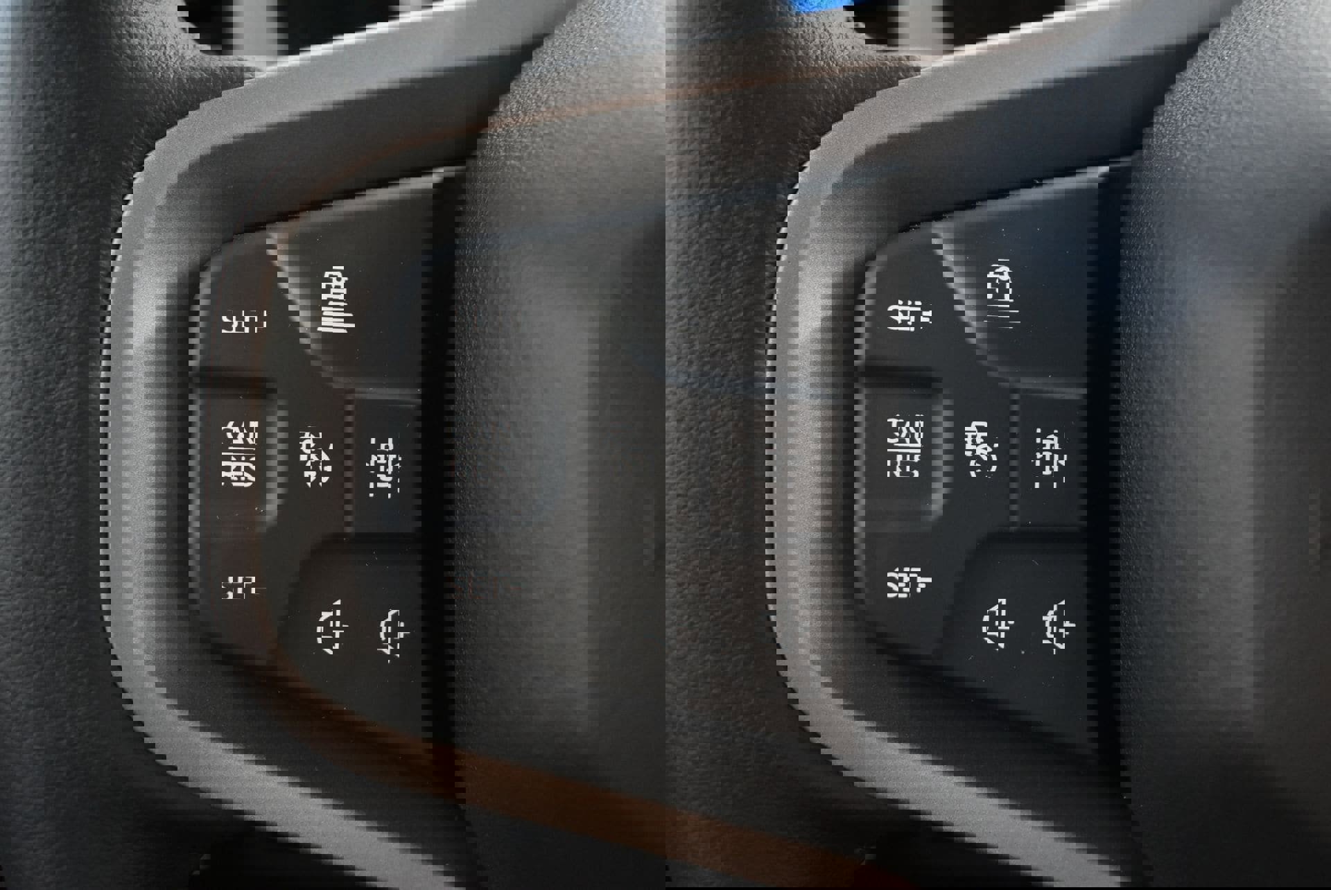 New 2025 Ford Bronco Badlands image 19