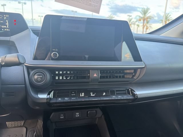 Certified 2025 Toyota Prius LE FWD image 19