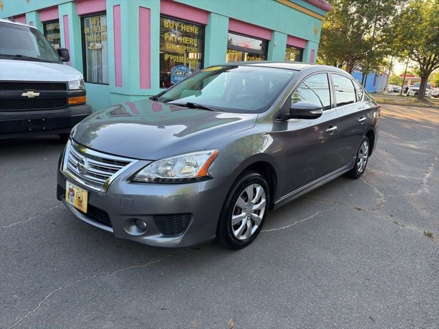 Used 2015 Nissan Sentra SR FWD image 4