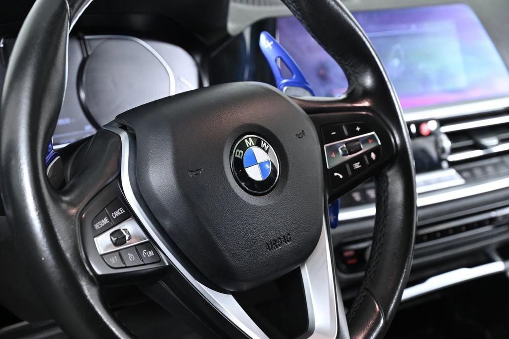 Used 2021 BMW 330i Sedan w/ Driving Assistance Package image 13