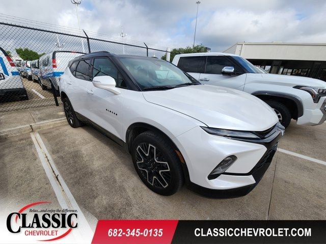 Used 2023 Chevrolet Blazer RS w/ Enhanced Convenience Package image 1