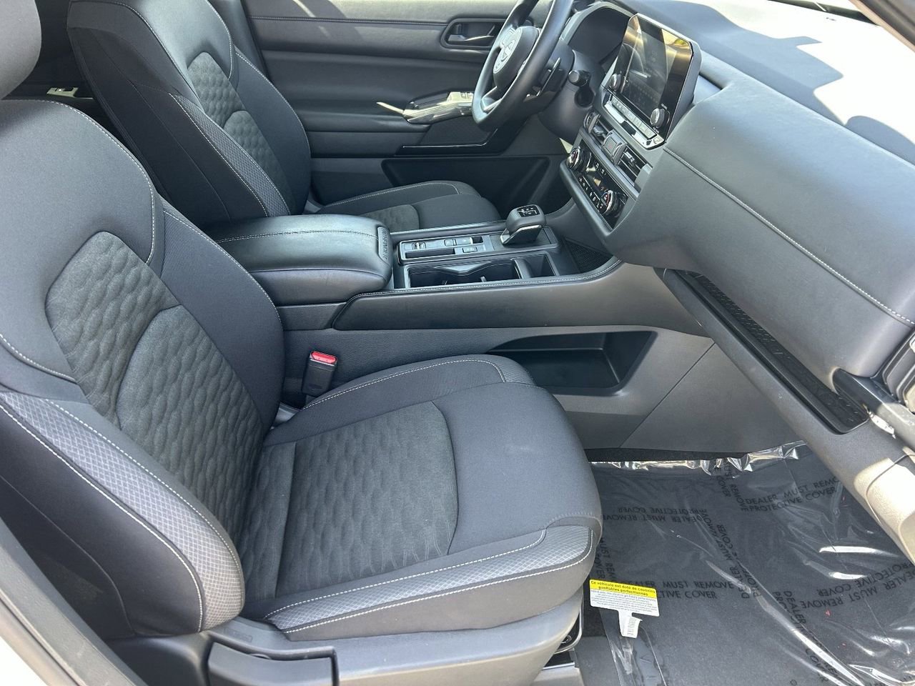 Certified 2024 Nissan Pathfinder S image 10