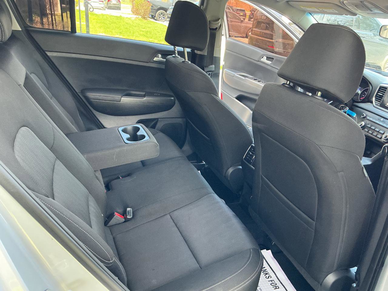 Used 2020 Kia Sportage LX image 20