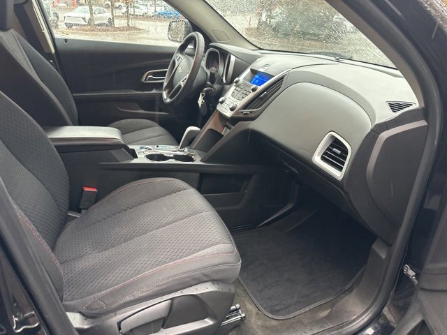 Used 2013 Chevrolet Equinox LS image 24