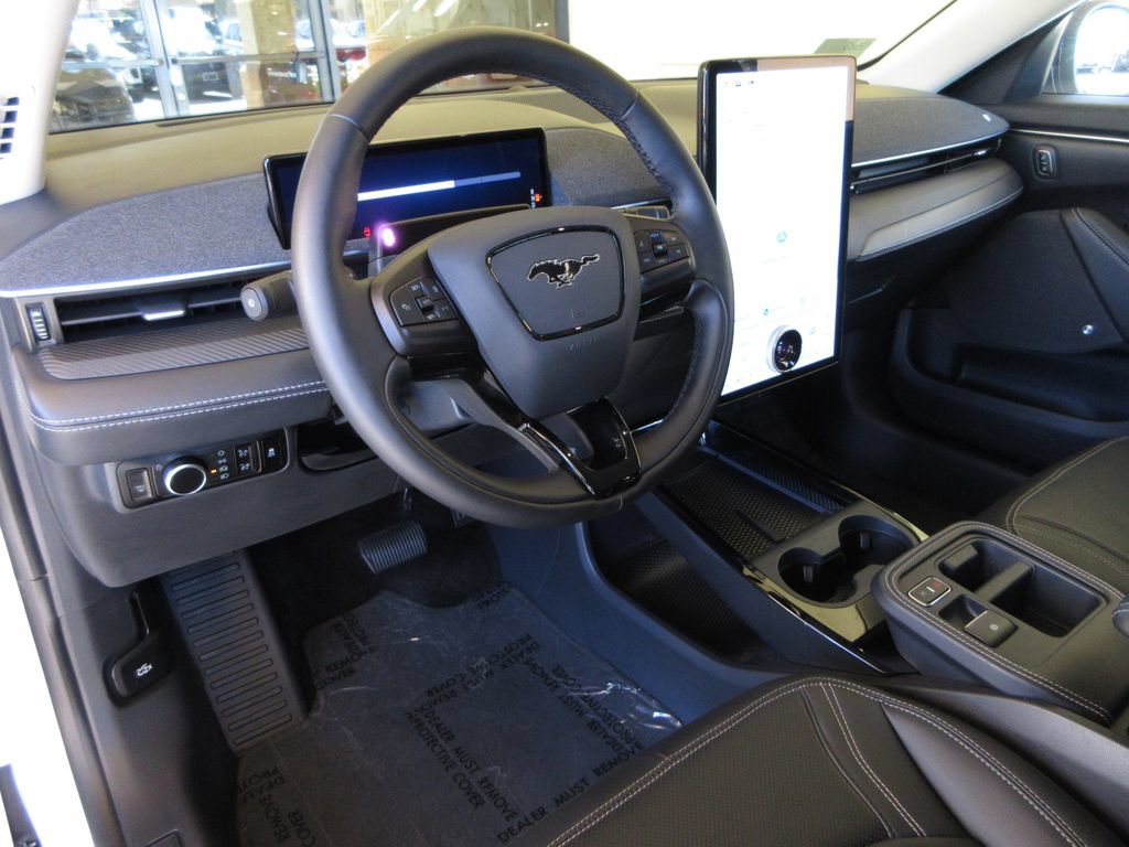 Certified 2025 Ford Mustang Mach-E Premium RWD image 13