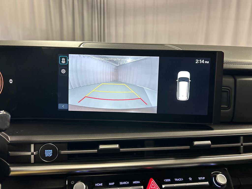 Used 2025 Hyundai Santa Fe XRT image 16