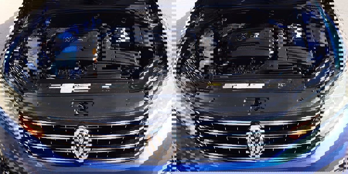 Used 2017 Volkswagen Passat 1.8T S image 56