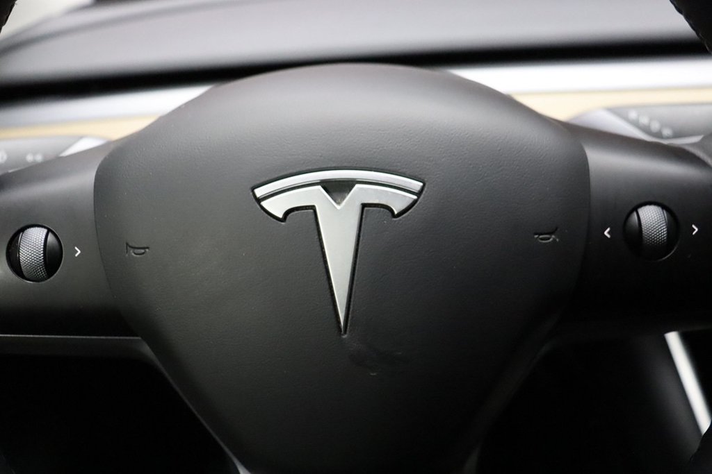 Used 2020 Tesla Model Y Long Range AWD/4WD image 48
