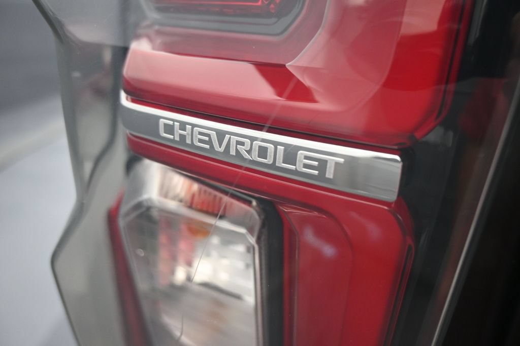 Used 2024 Chevrolet Tahoe LT RWD image 16