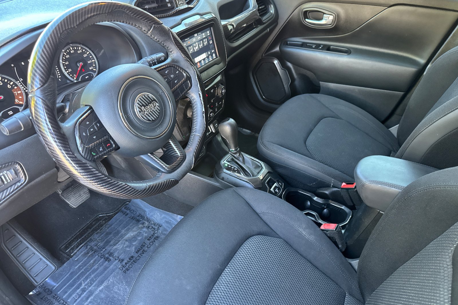 Used 2019 Jeep Renegade Altitude w/ Quick Order Package 2XM FWD image 10