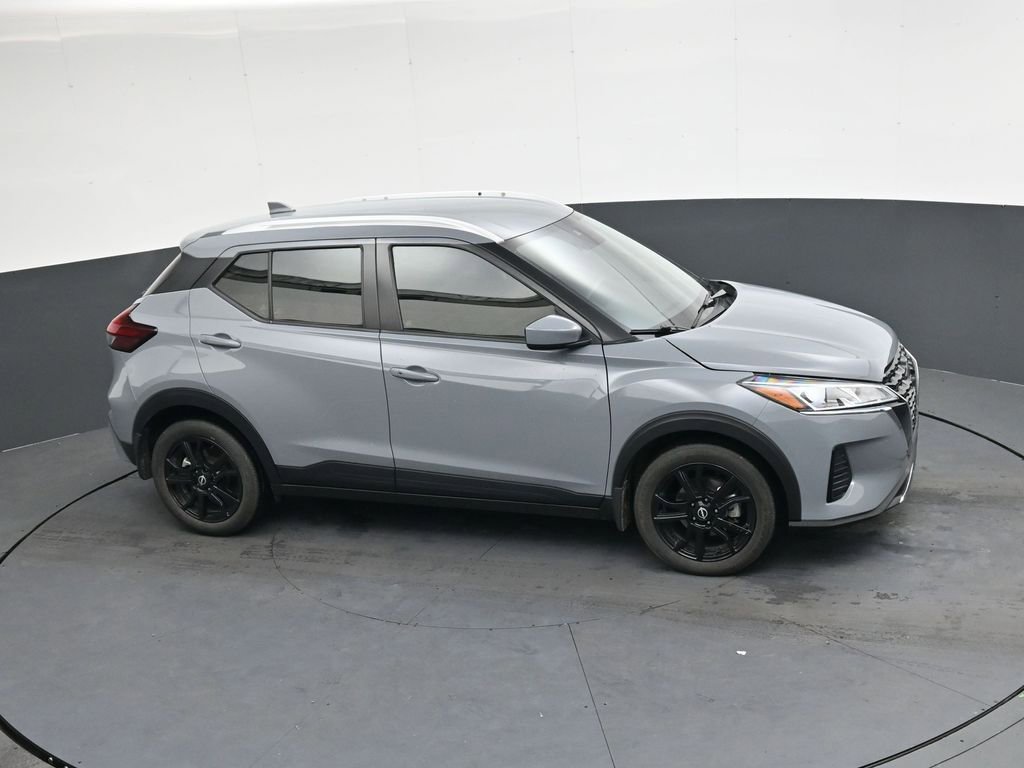 Used 2024 Nissan Kicks SV image 23