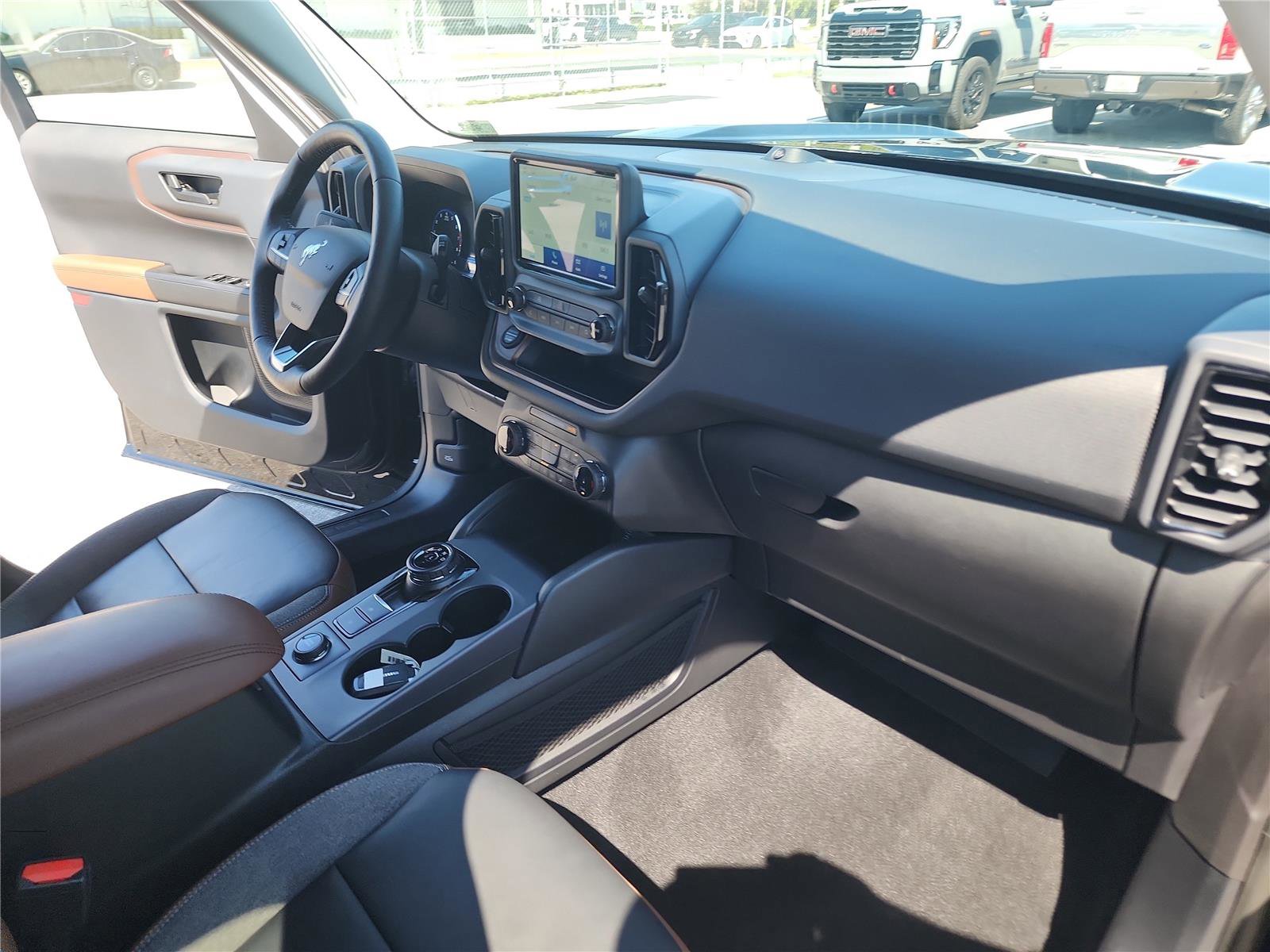 Certified 2022 Ford Bronco Sport Outer Banks w/ Tech Package image 28