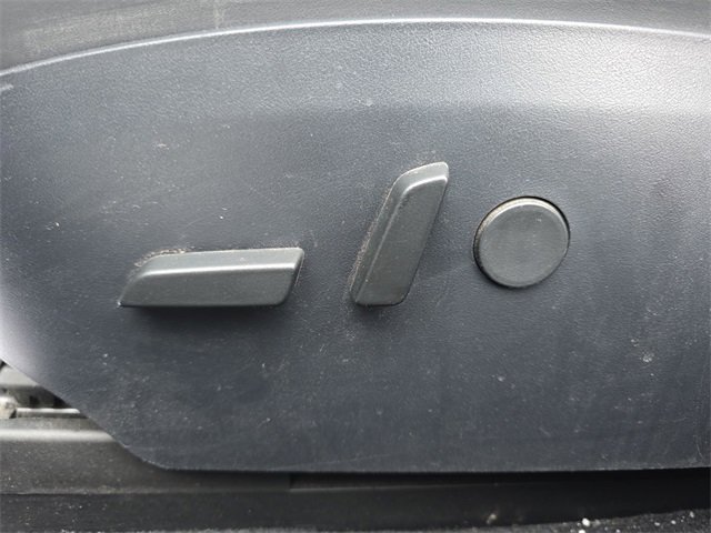 Used 2020 Tesla Model S Long Range Plus image 12