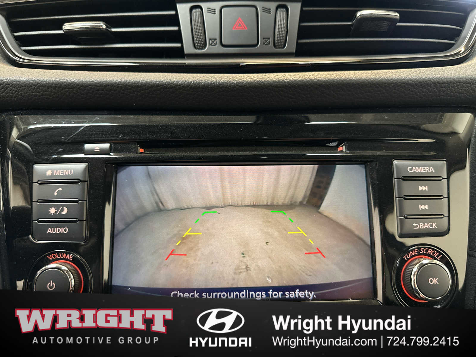 Used 2020 Nissan Rogue SV image 27