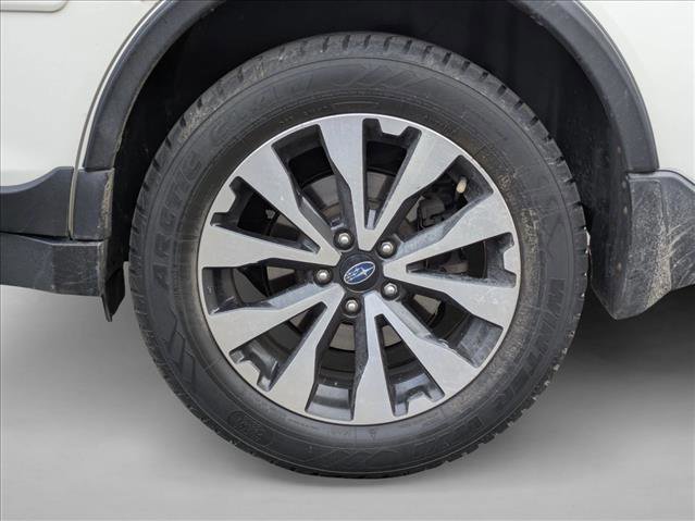 Used 2015 Subaru Outback 3.6R Limited AWD/4WD image 9
