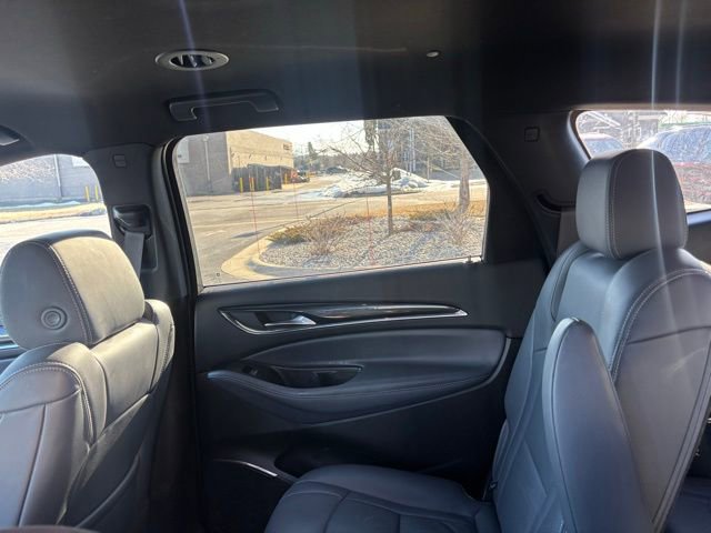 Used 2024 Buick Enclave Essence w/ Sport Touring Edition image 8
