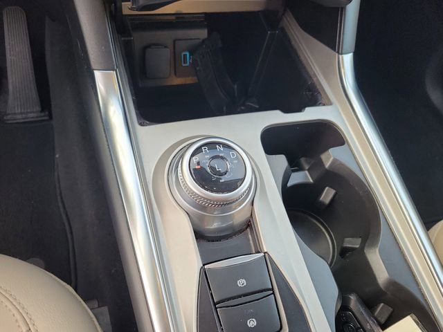 Used 2023 Ford Explorer Limited w/ Equipment Group 301A image 25