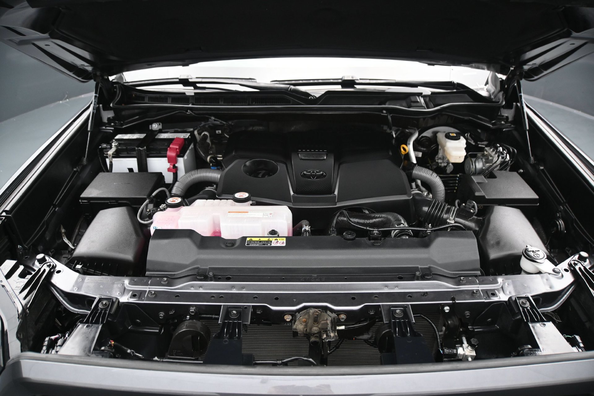 Used 2023 Toyota Tundra SR5 AWD/4WD image 25