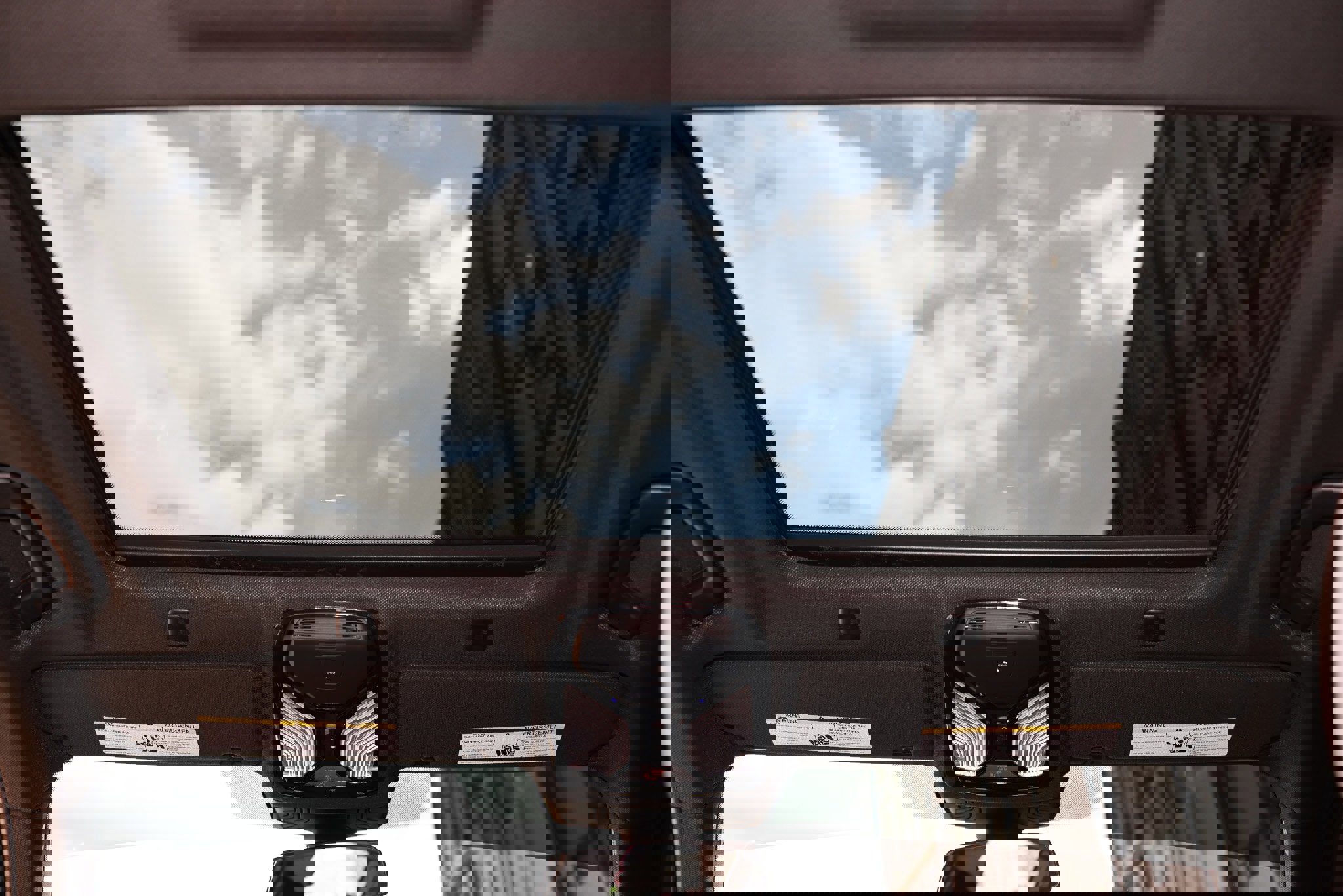 Used 2018 BMW M550i xDrive image 29