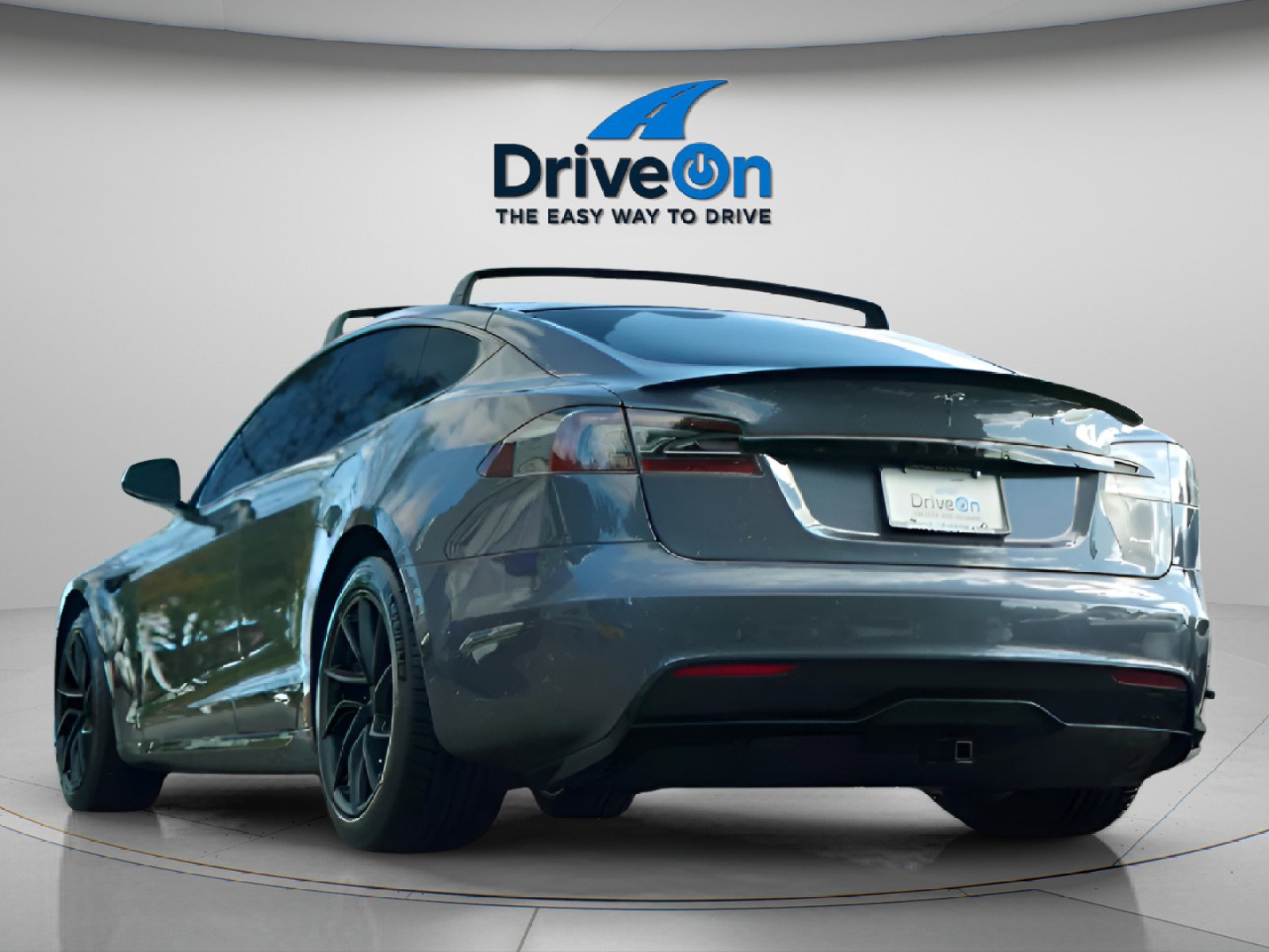 Used 2021 Tesla Model S Plaid image 12
