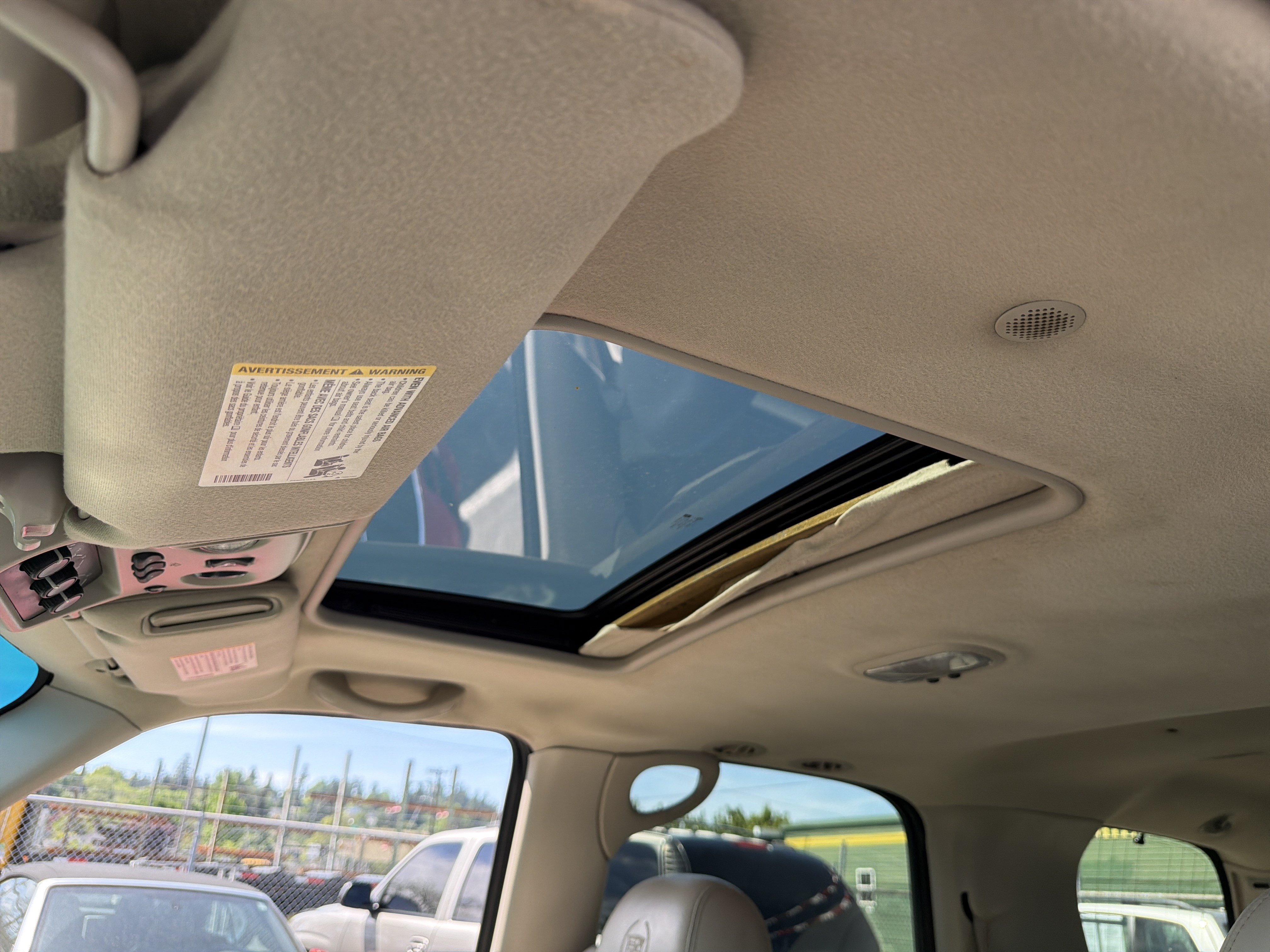 Used 2003 Cadillac Escalade AWD image 15