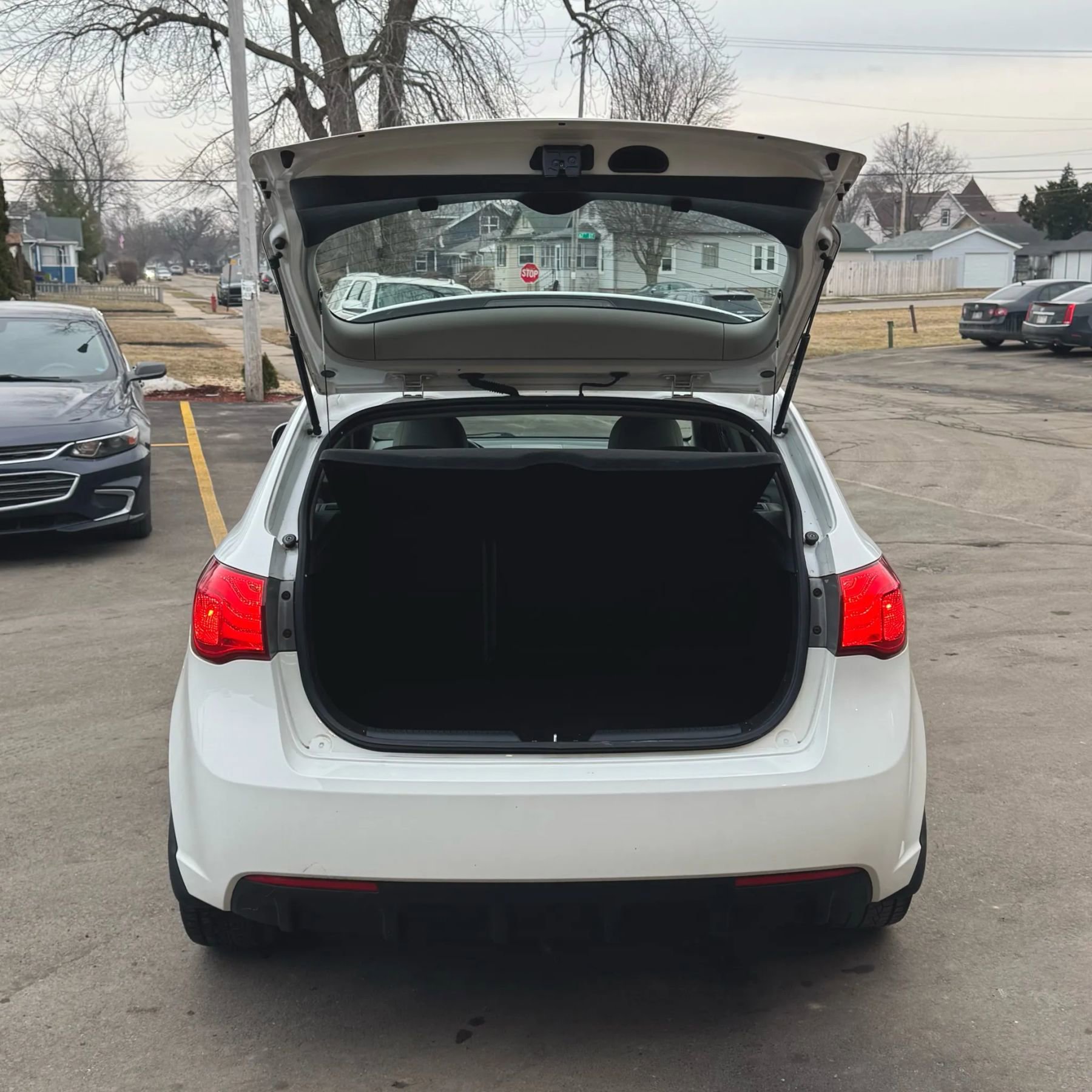 Used 2012 Kia Forte EX image 22