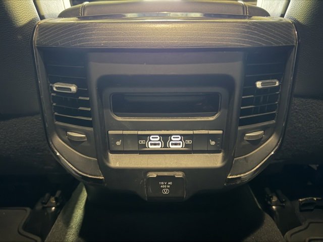 Used 2024 RAM 3500 Limited image 21