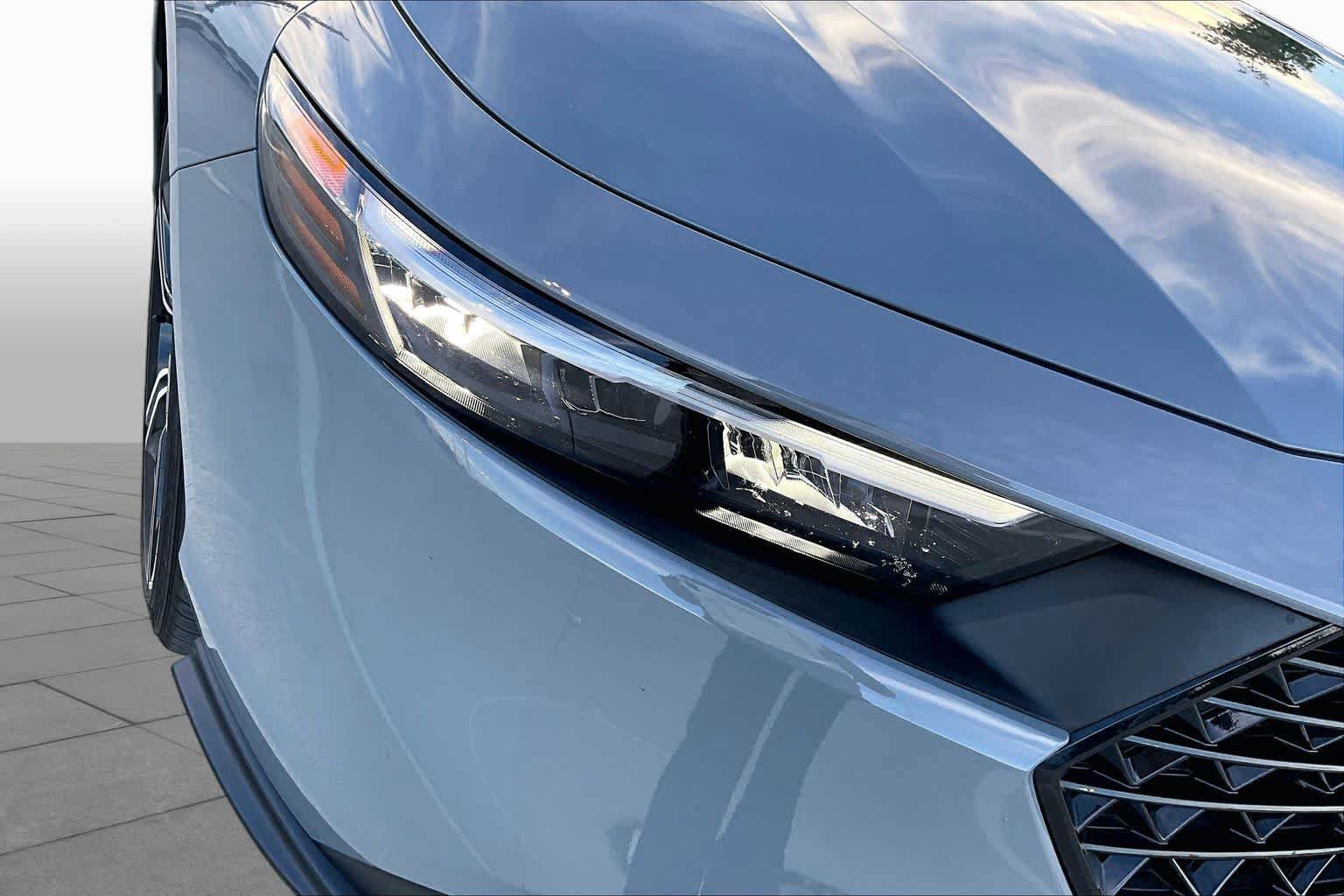 Used 2025 Honda Accord Sport image 24