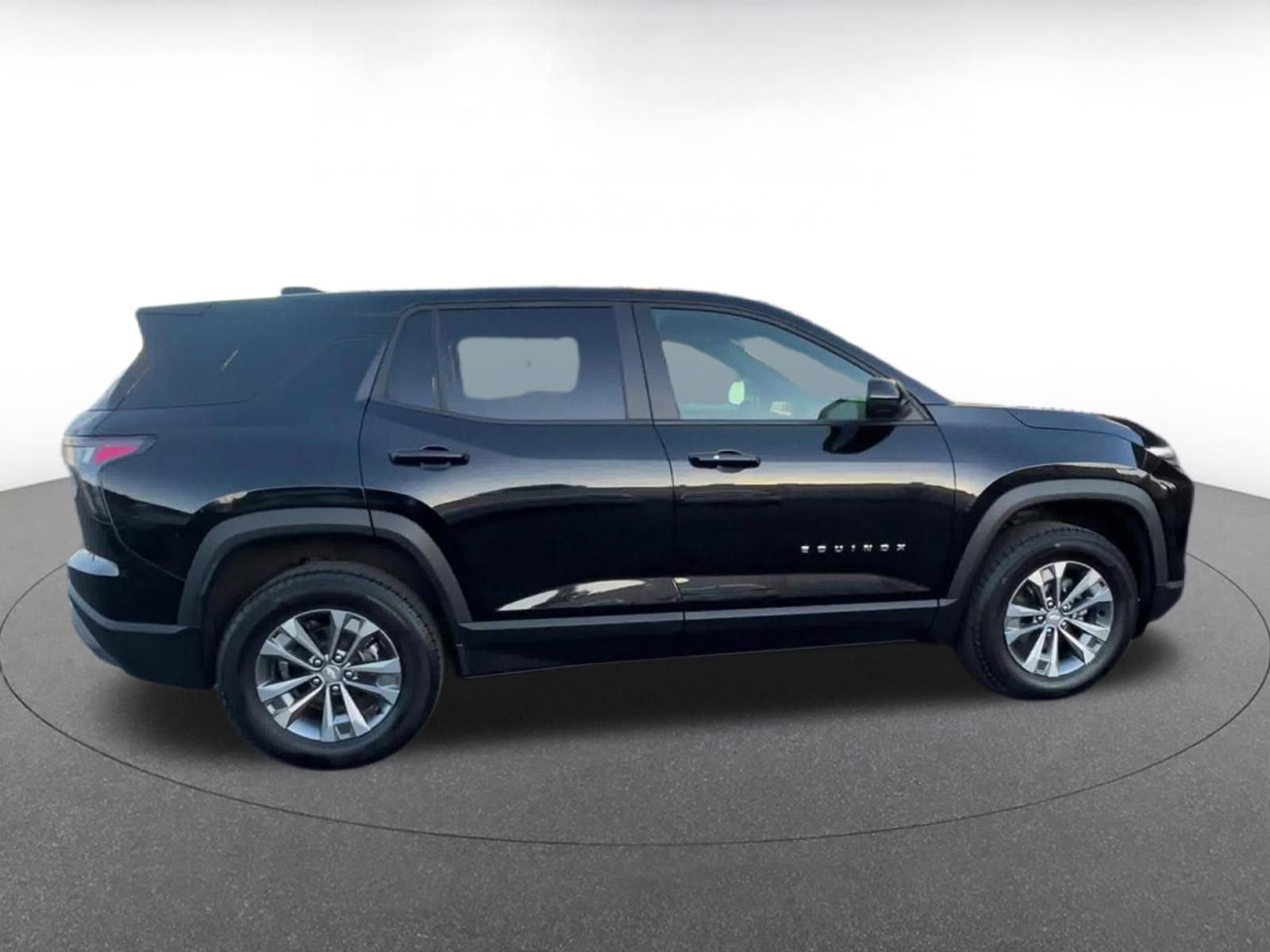 Used 2025 Chevrolet Equinox LT image 14