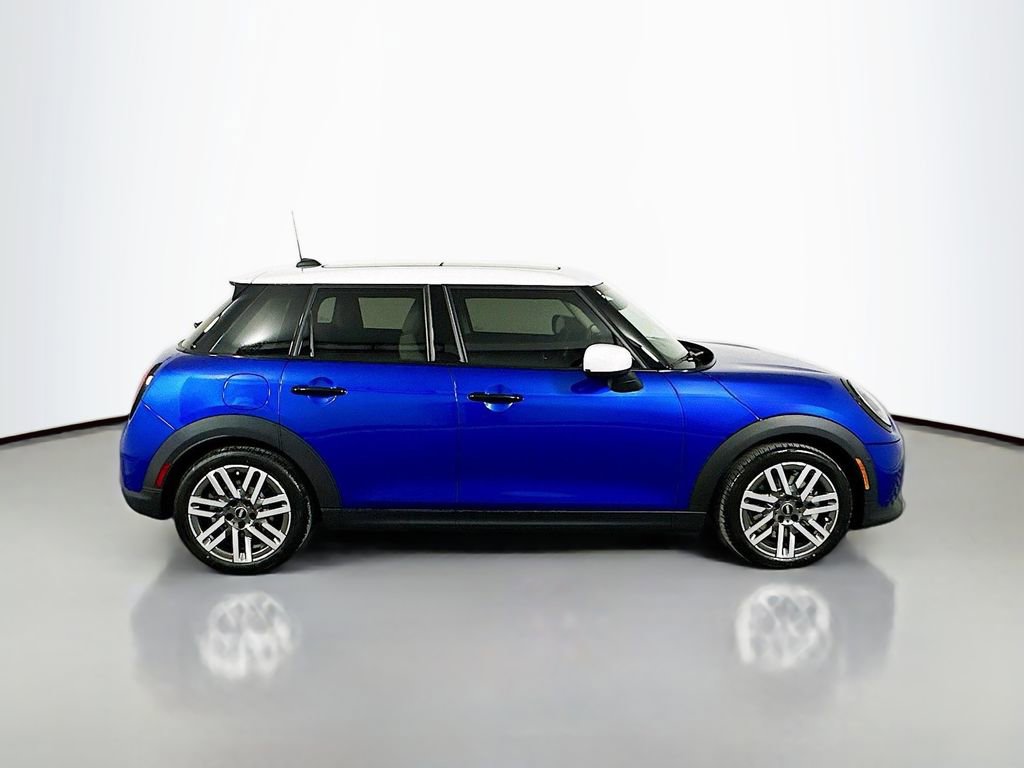 Certified 2025 MINI Cooper S image 4